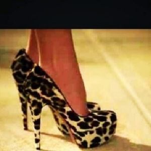 Meet your Posher, Lysette